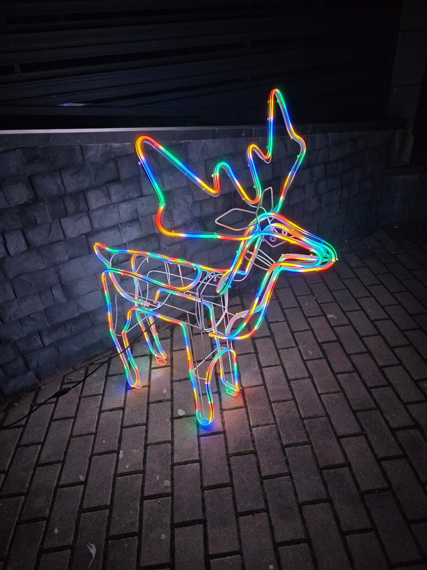 Izgaismots Neona LED  briedis, āra dekorācijām 110cm (Cenā iekļauta piegāde)