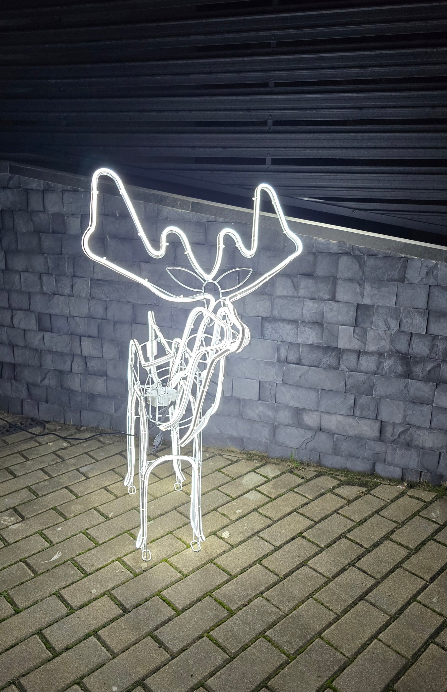 Izgaismots Neona LED  briedis ar kustīgu galvu, āra dekorācijām 110cm (Cenā iekļauta piegāde)