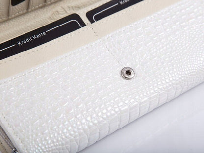 Sieviešu ādas maks